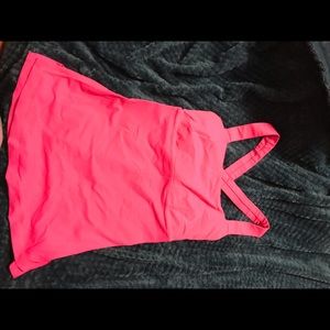 Hot pink lulu tank!